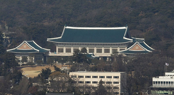 Koreas: South Wants US Troops to Stay Regardless Of Any Treaty with North Koreas: South Wants US Troops to Stay Regardless Of Any Treaty with North
